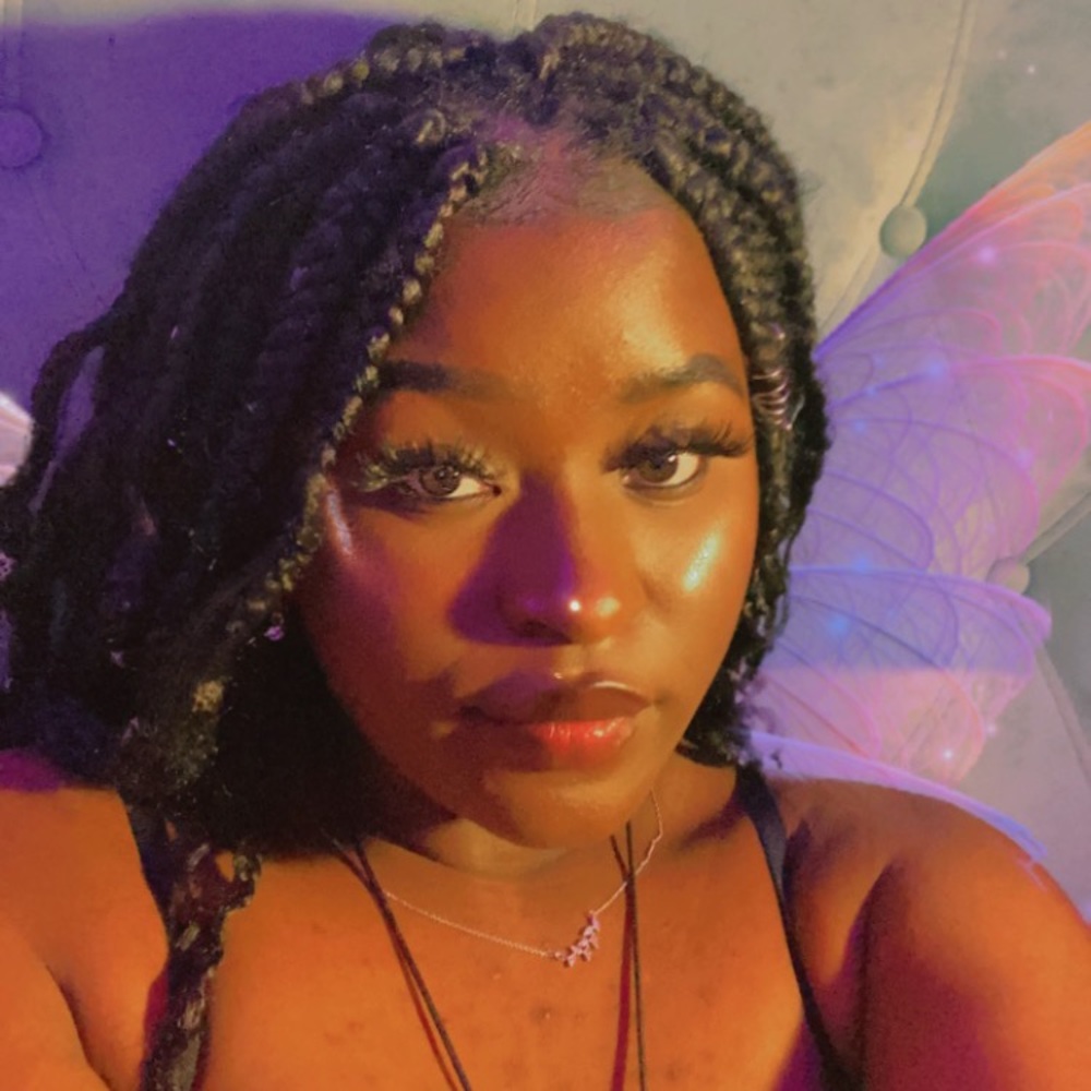 Meet your Posher, Shekita